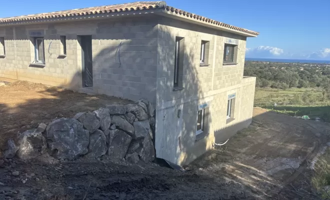 Villa avec sous sols Béton